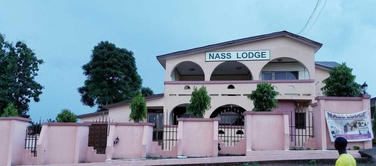 Nass Lodge Sunyani Eksteriør bilde